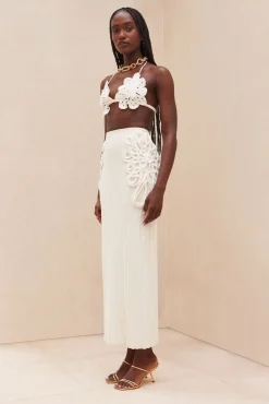 Bikinis><noscript><img width=