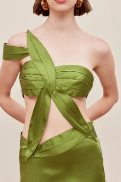 Gowns|Dresses><noscript><img width=