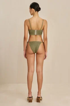 Bikinis><noscript><img width=