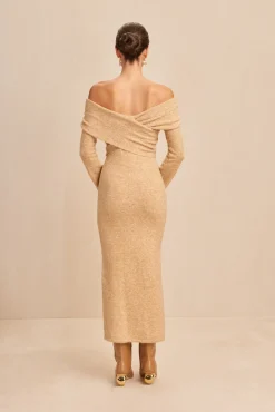 Knits><noscript><img width=